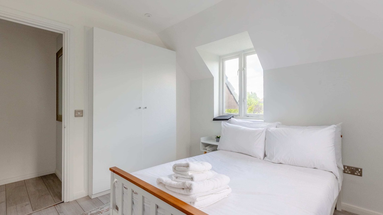 Photo of Bedroom in Brondesbury Park