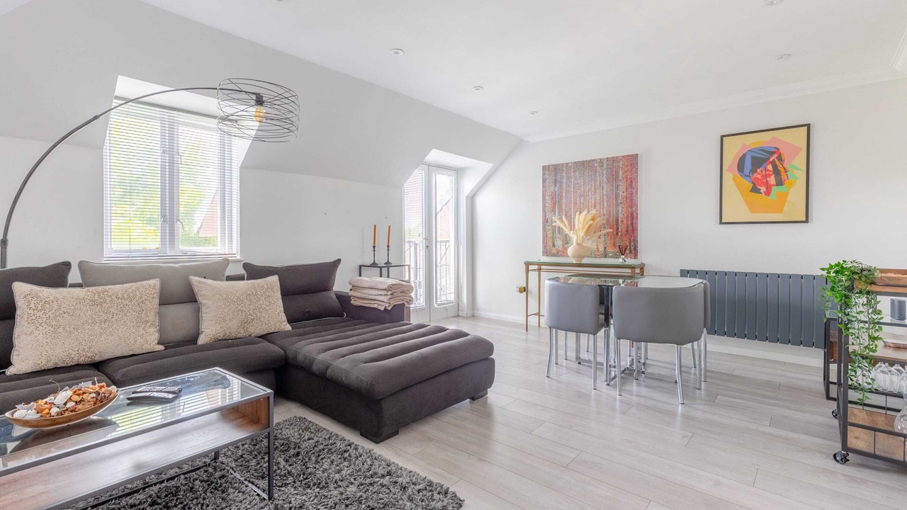 Photo of Livingroom in Brondesbury Park