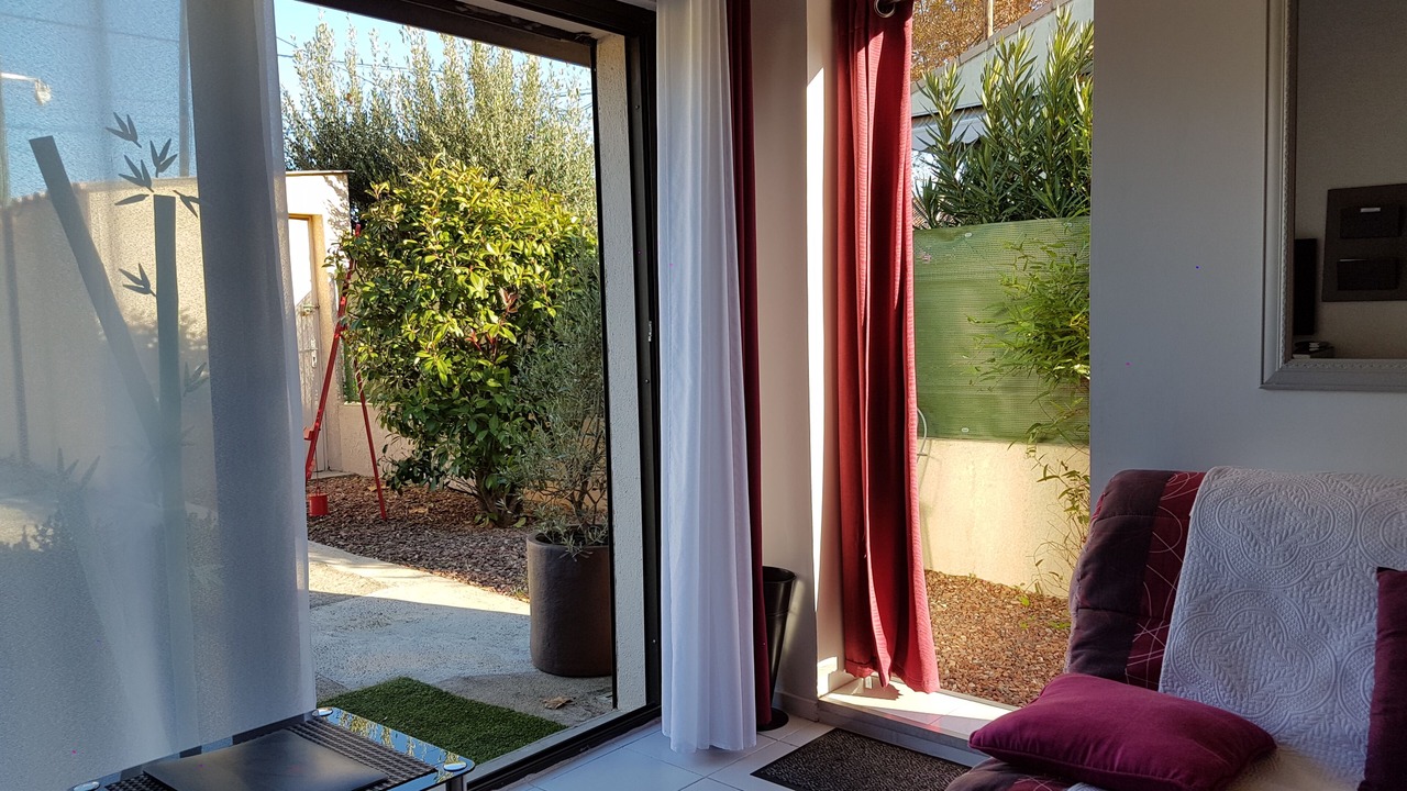 Photo of Others in Pomerols