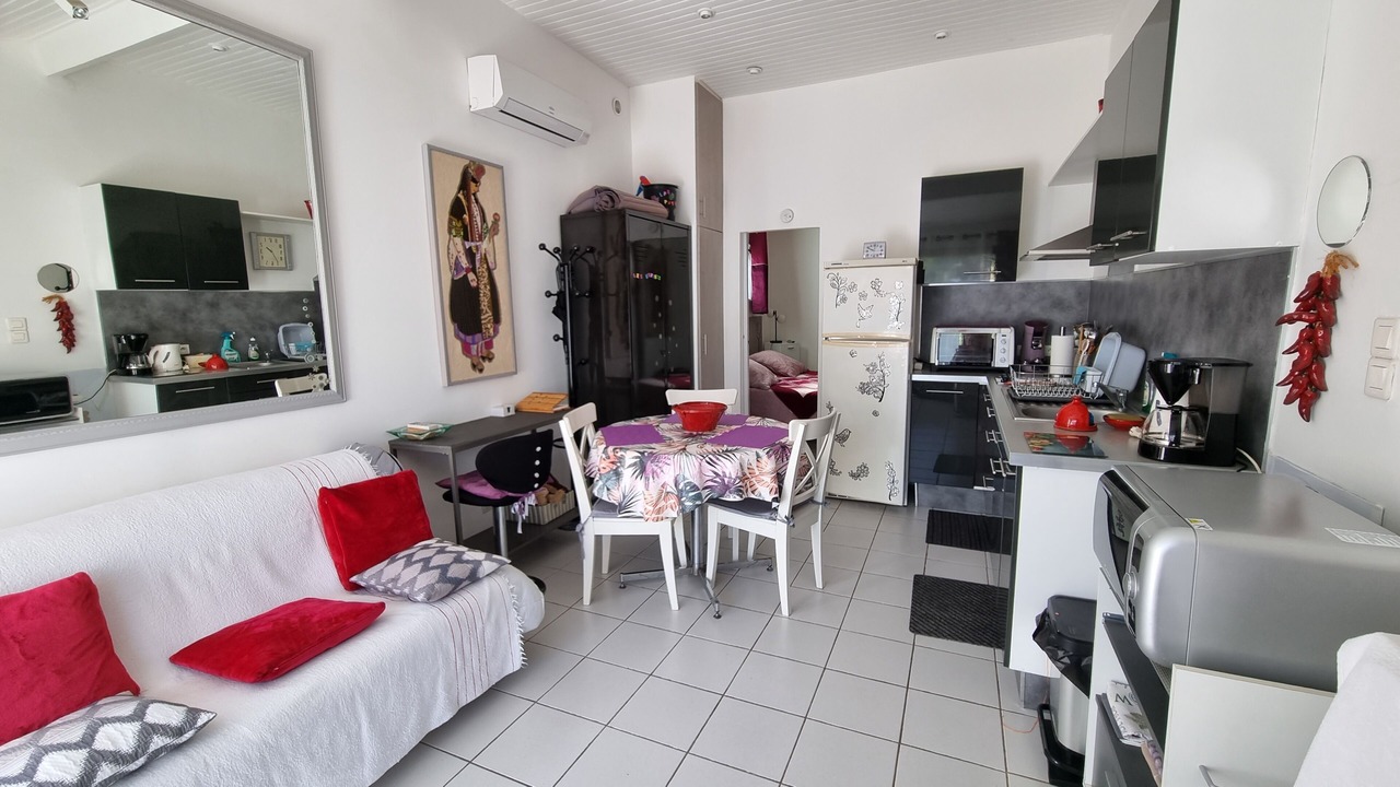 Photo of Livingroom in Pomerols