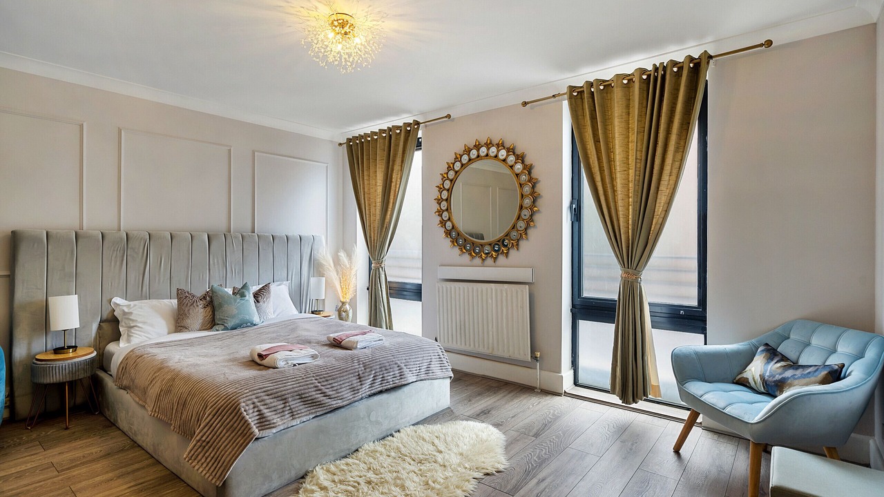 Photo of Bedroom in Shadwell