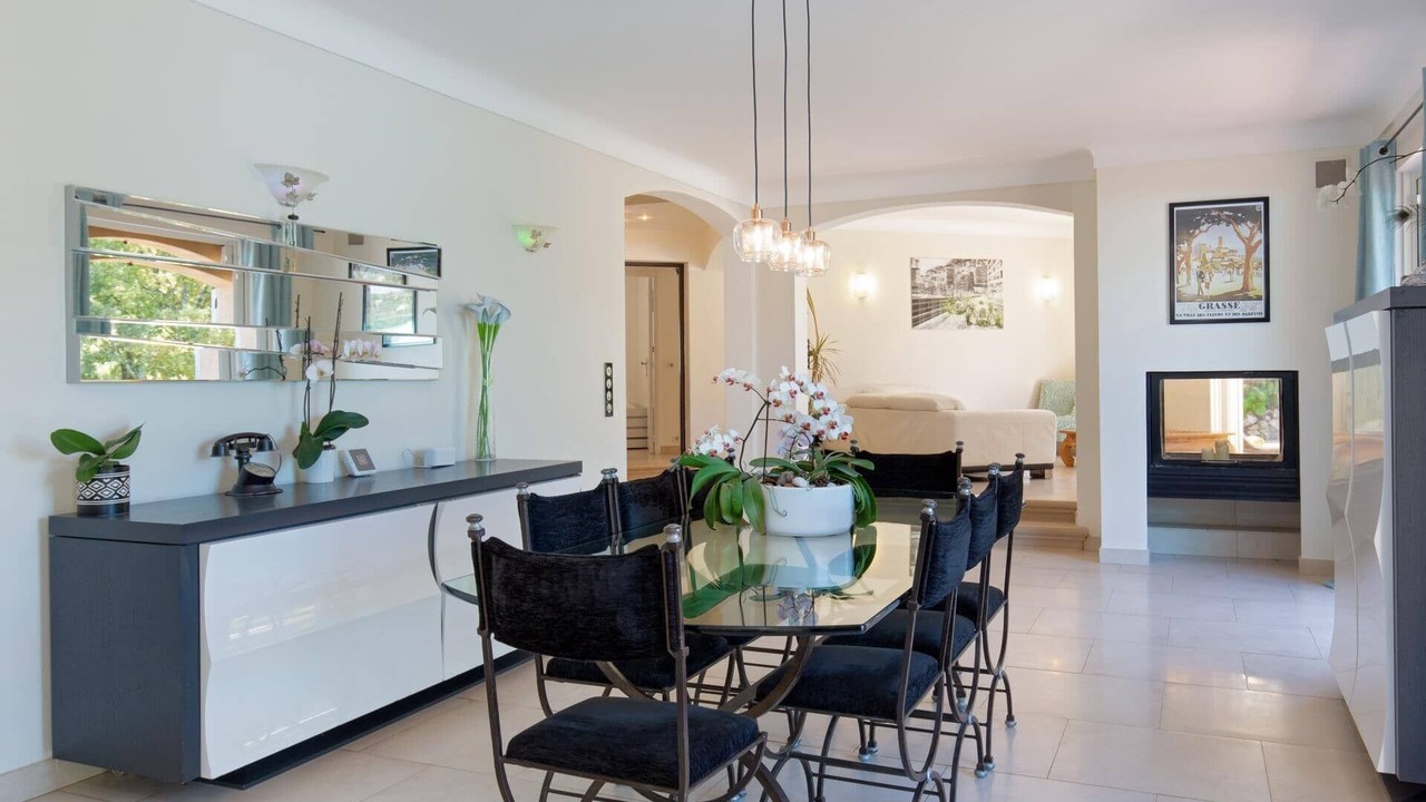 Photo of Others in Cabris