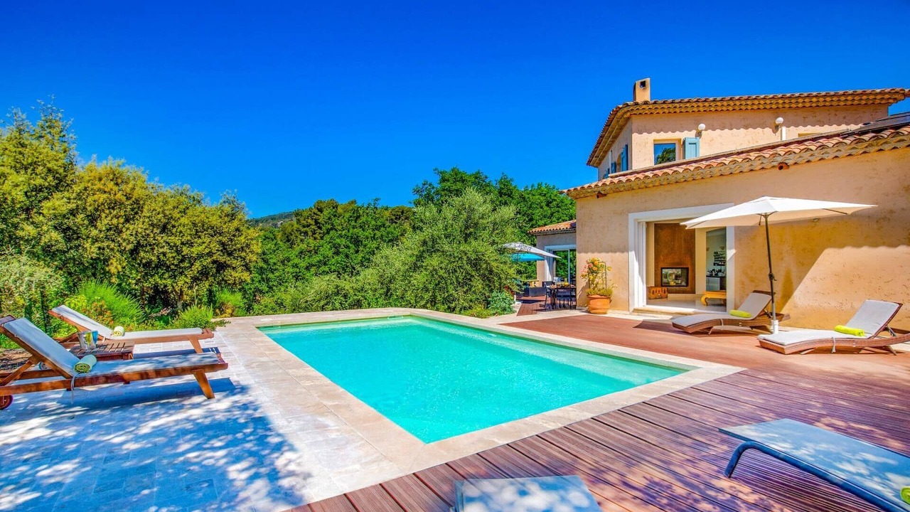 Photo of Others in Cabris