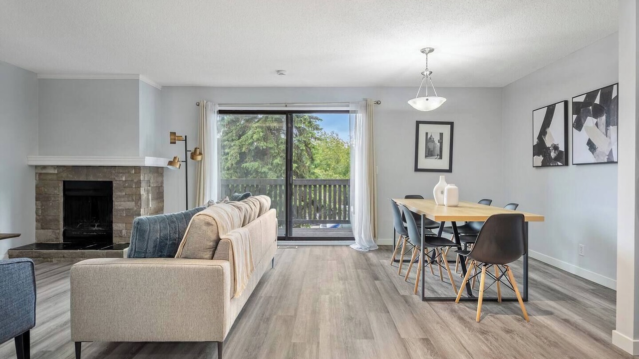 Photo of Livingroom in Montgomery