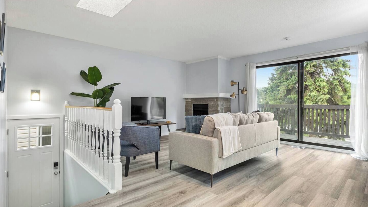 Photo of Livingroom in Montgomery