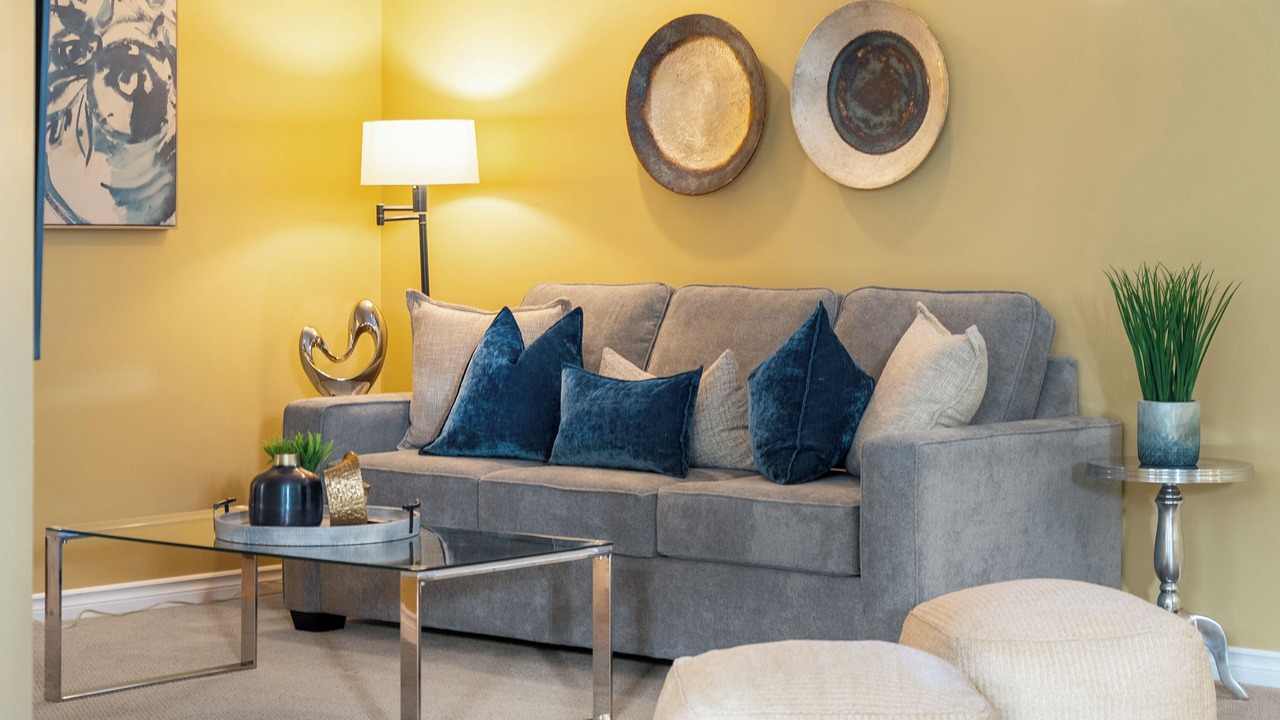 Photo of Livingroom in Northwest Calgary