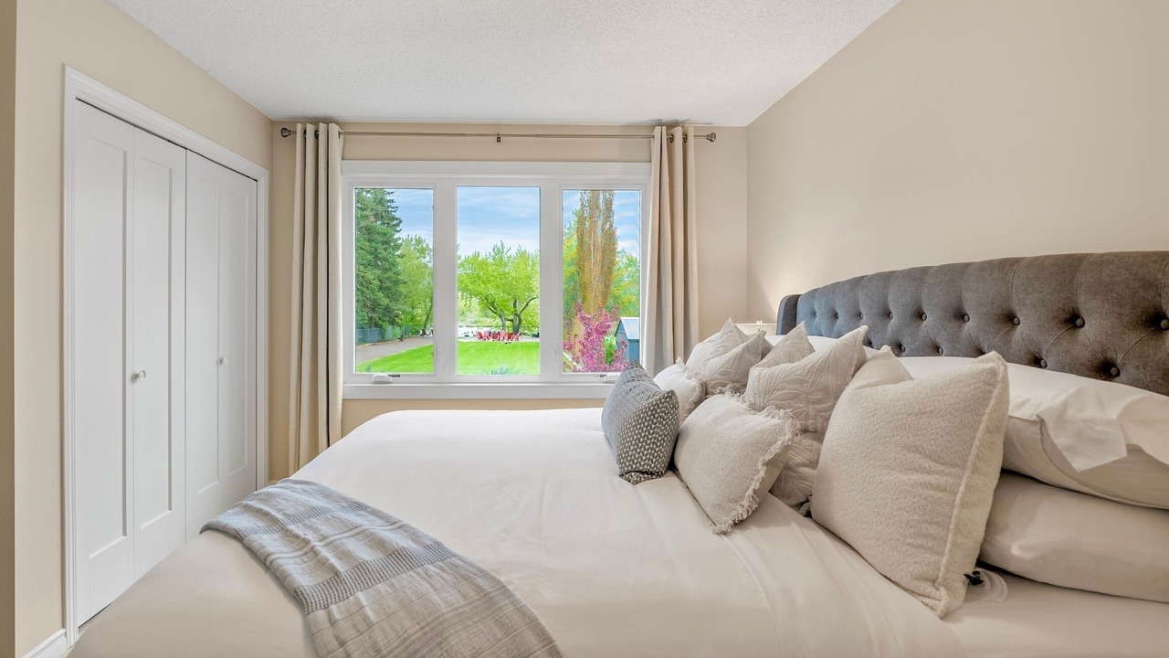 Photo of Bedroom in Northwest Calgary