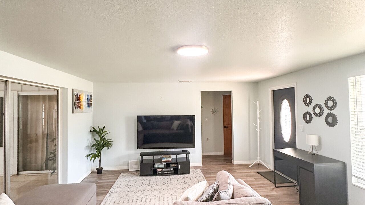 Photo of Livingroom in Venice Gardens