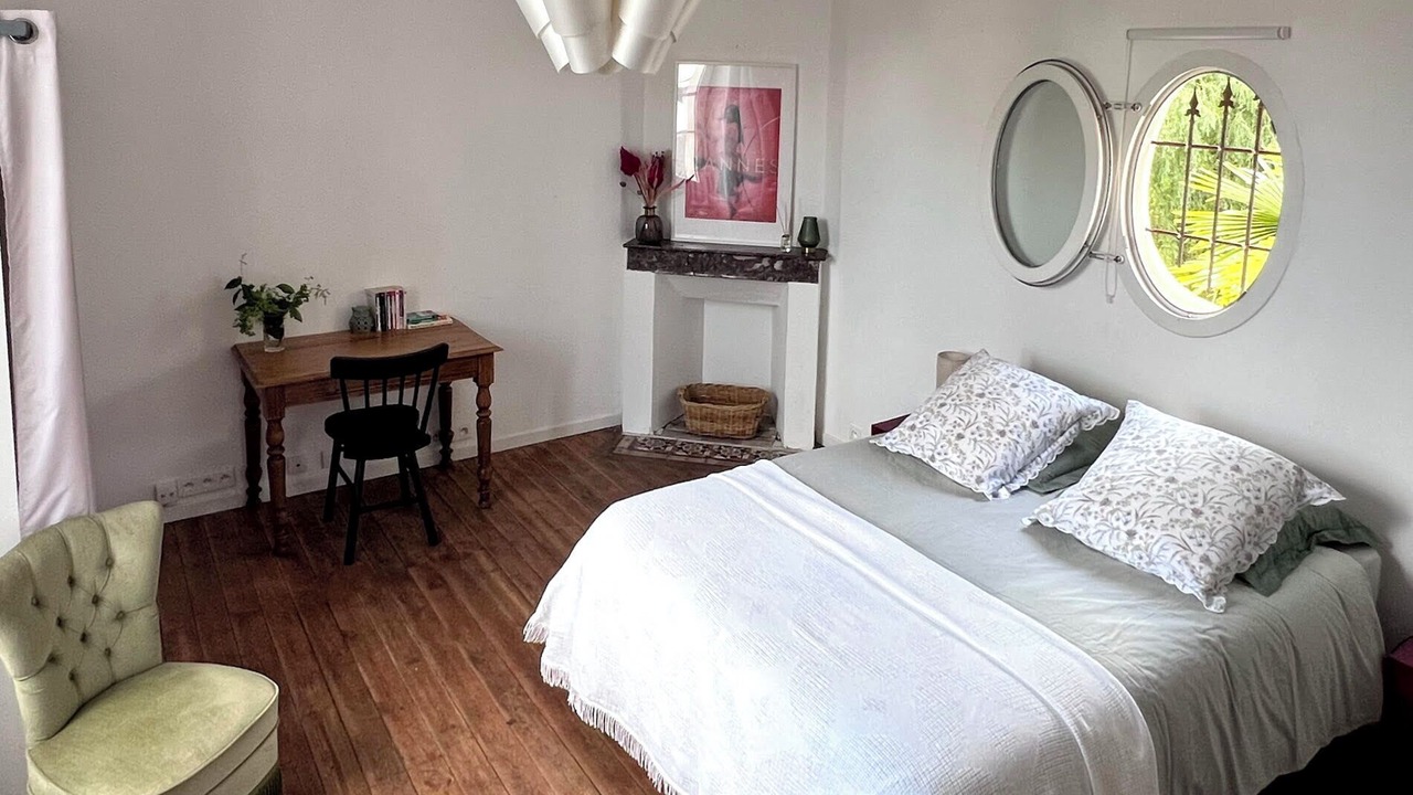 Photo of Bedroom in Gond-Pontouvre