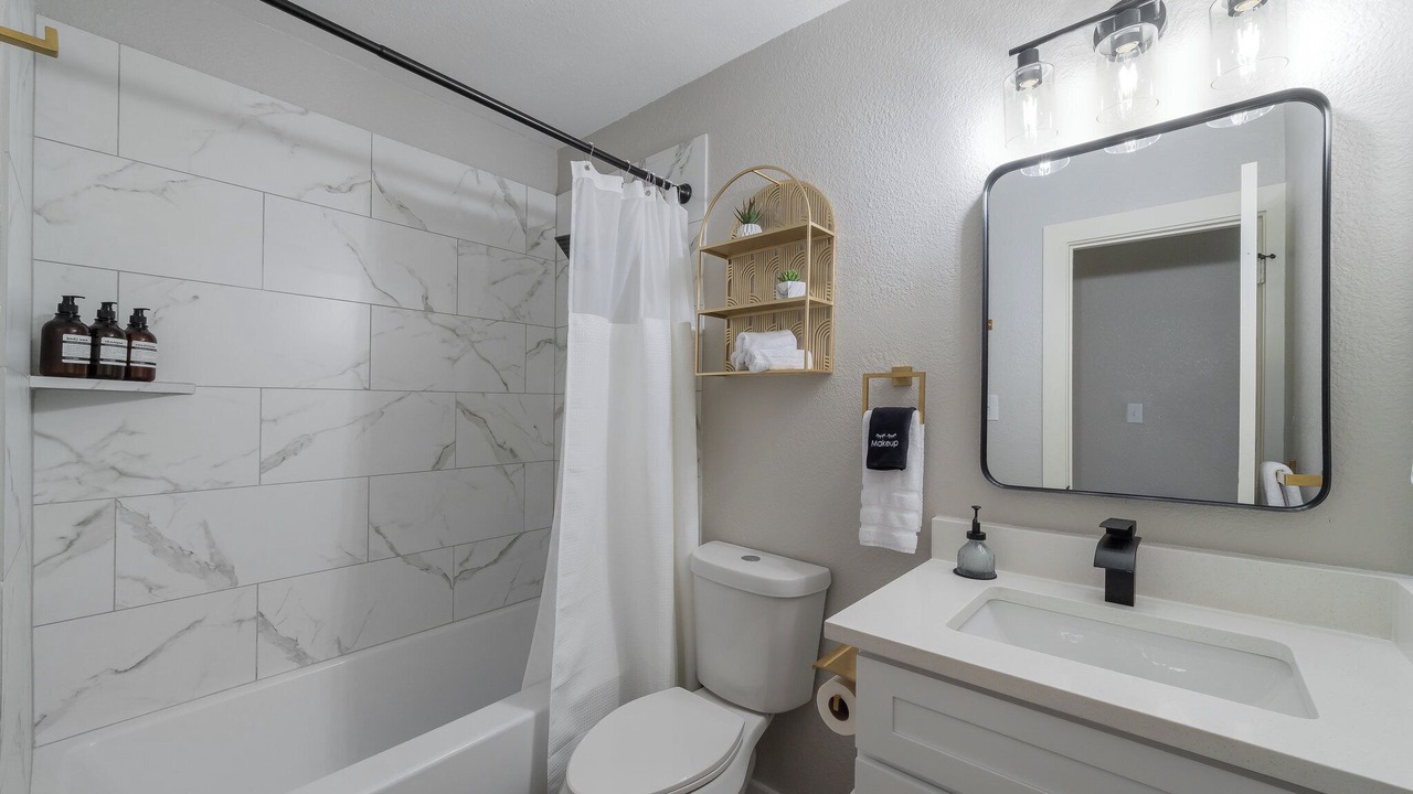 Photo of Bathroom in Grand Prairie