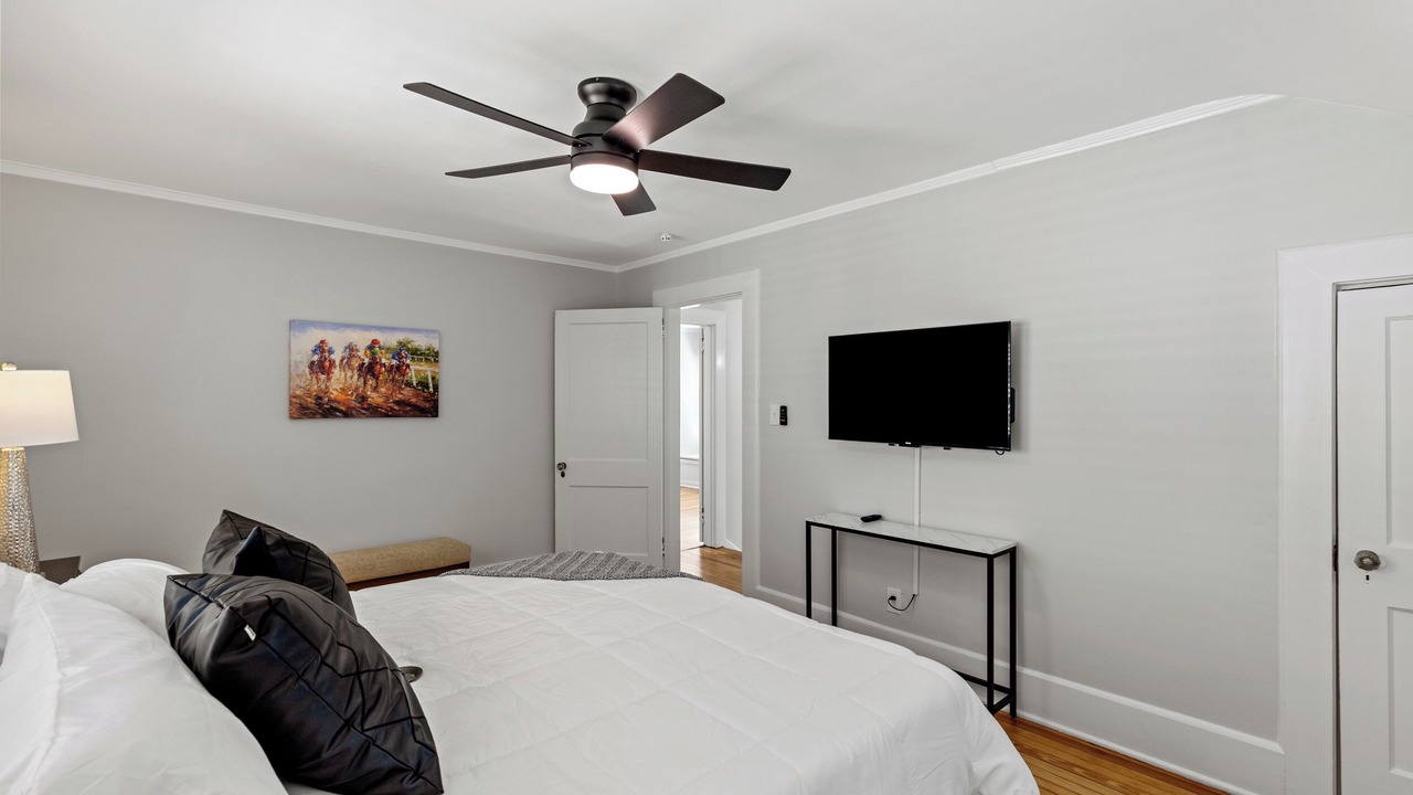 Photo of Bedroom in Frankfort