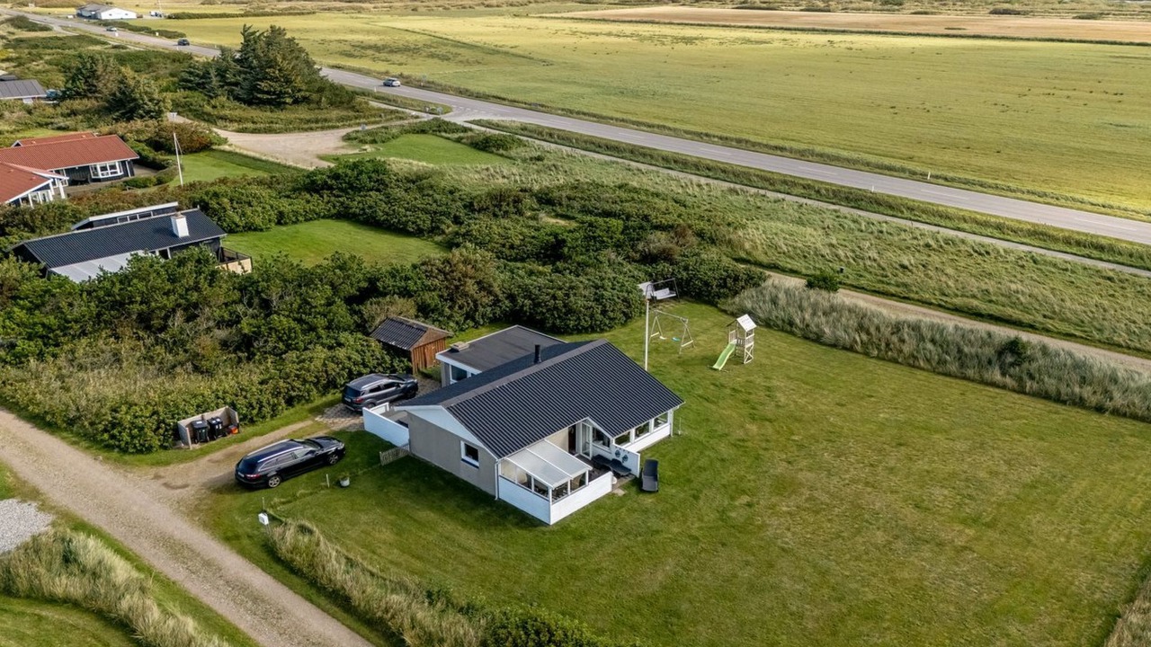 Photo of Others in Houvig Strand