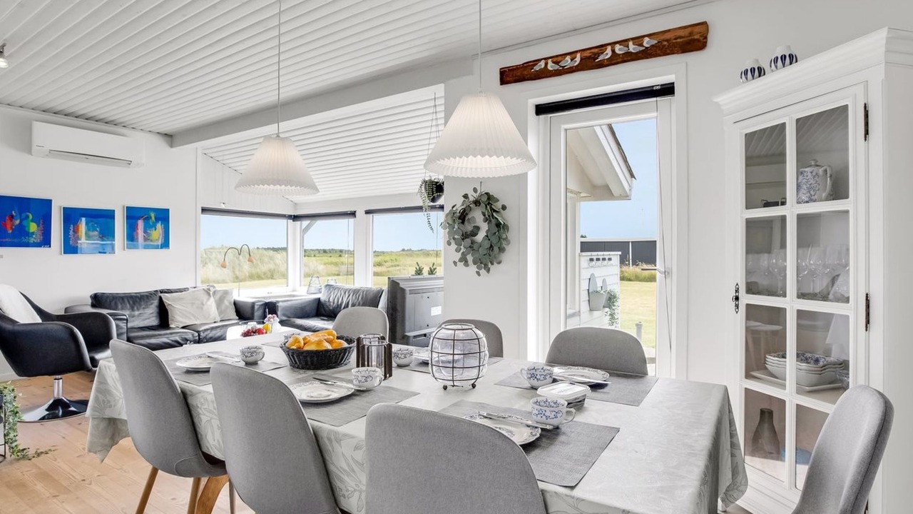 Photo of Livingroom in Houvig Strand