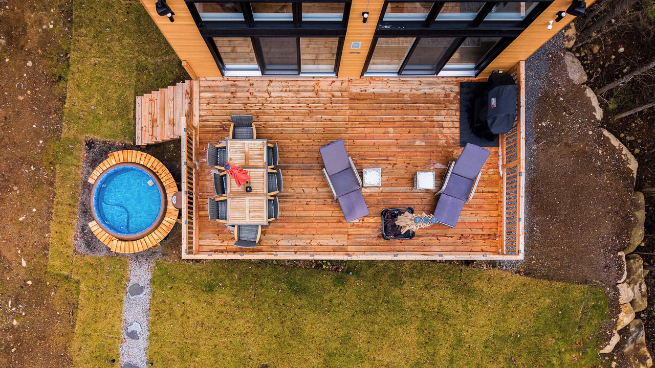 Photo of Patio Balcony in Lac-Swell