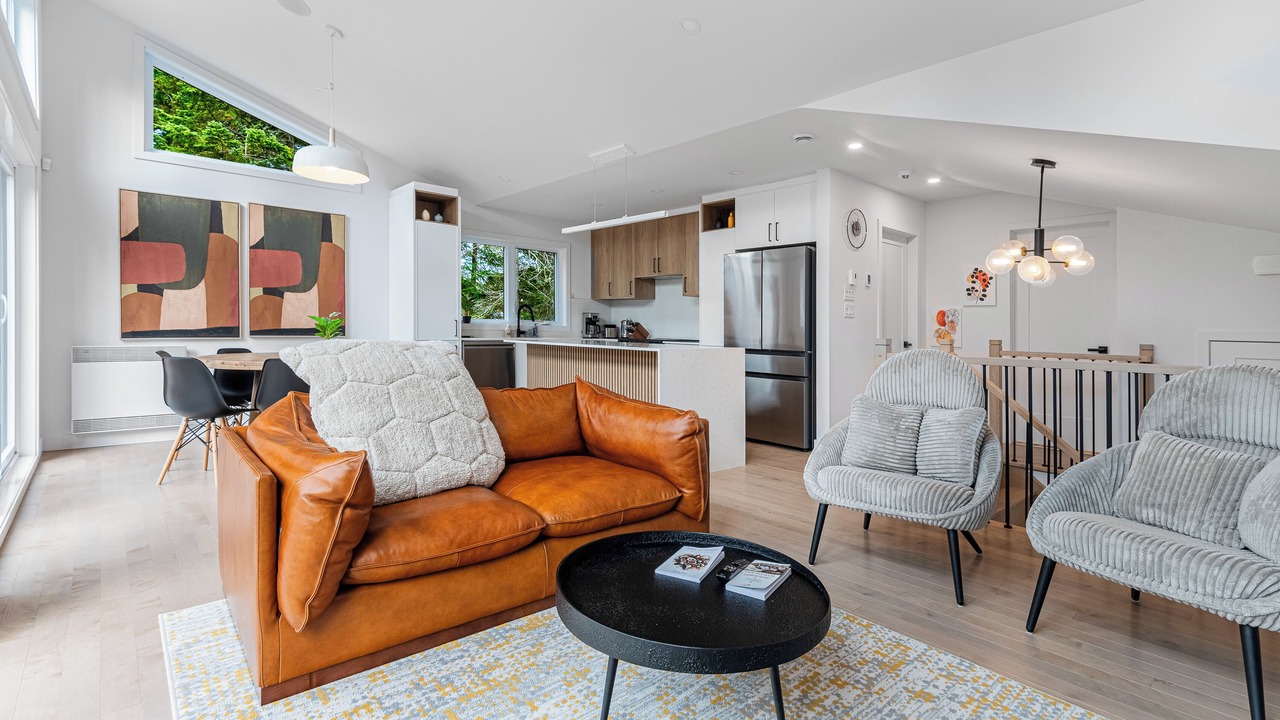 Photo of Livingroom in Lac-Swell