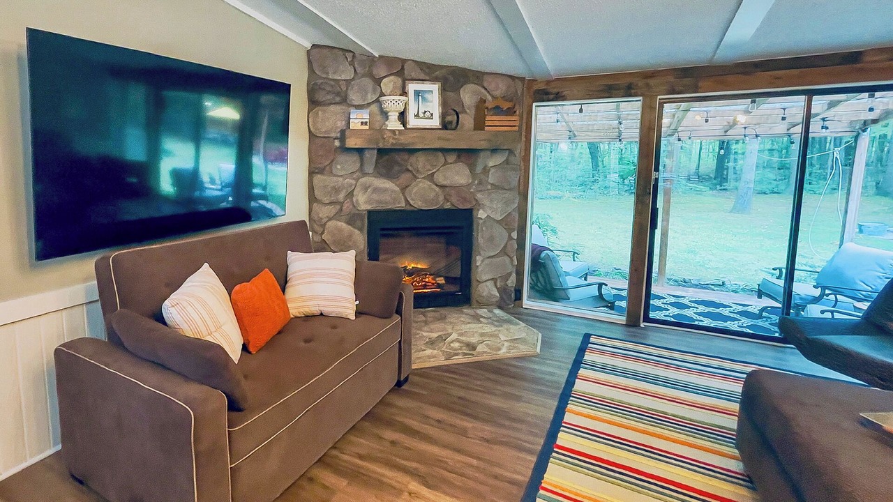 Photo of Livingroom in Fennville