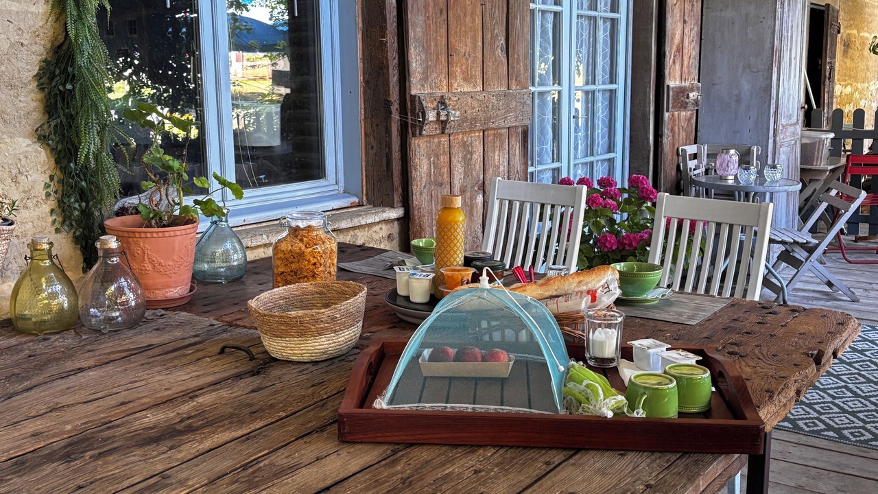 Photo of Outdoor in Romenay