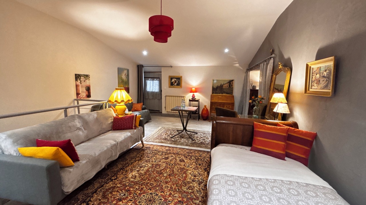 Photo of Bedroom in Romenay