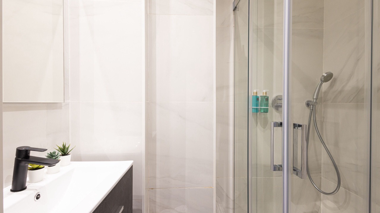 Photo of Bathroom in Patraix