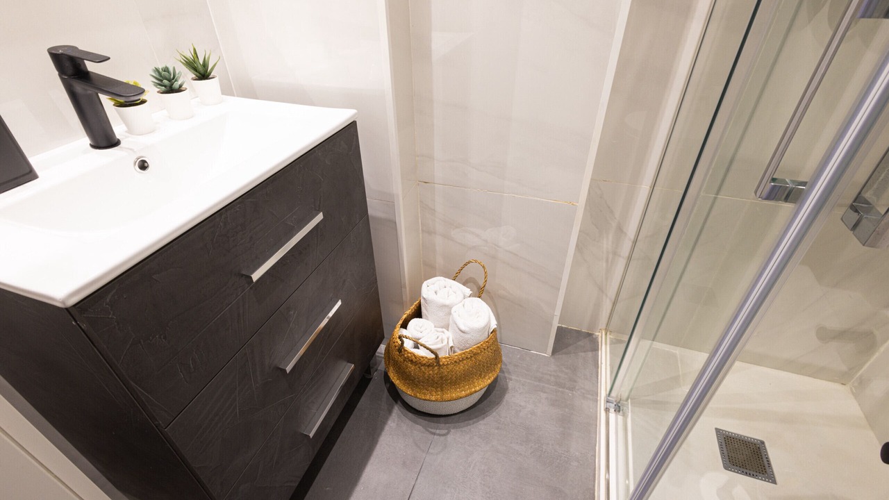 Photo of Bathroom in Patraix
