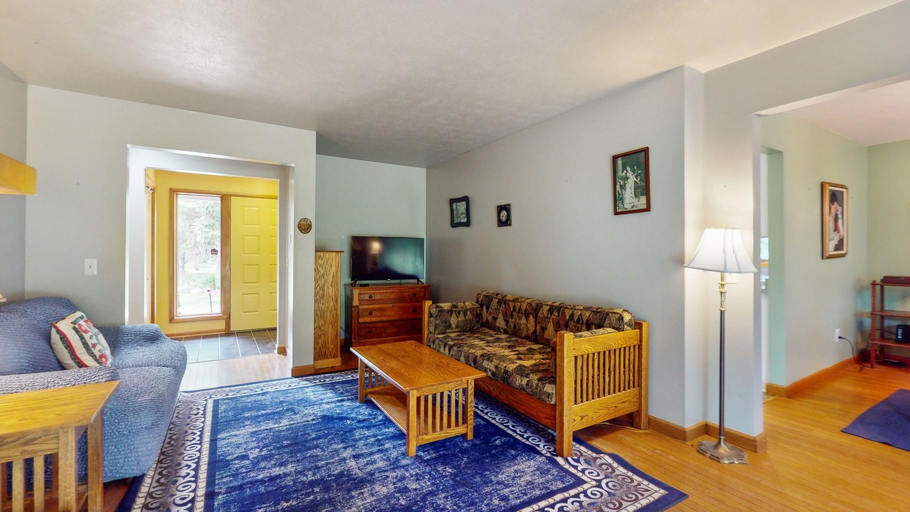 Photo of Livingroom in Bradford