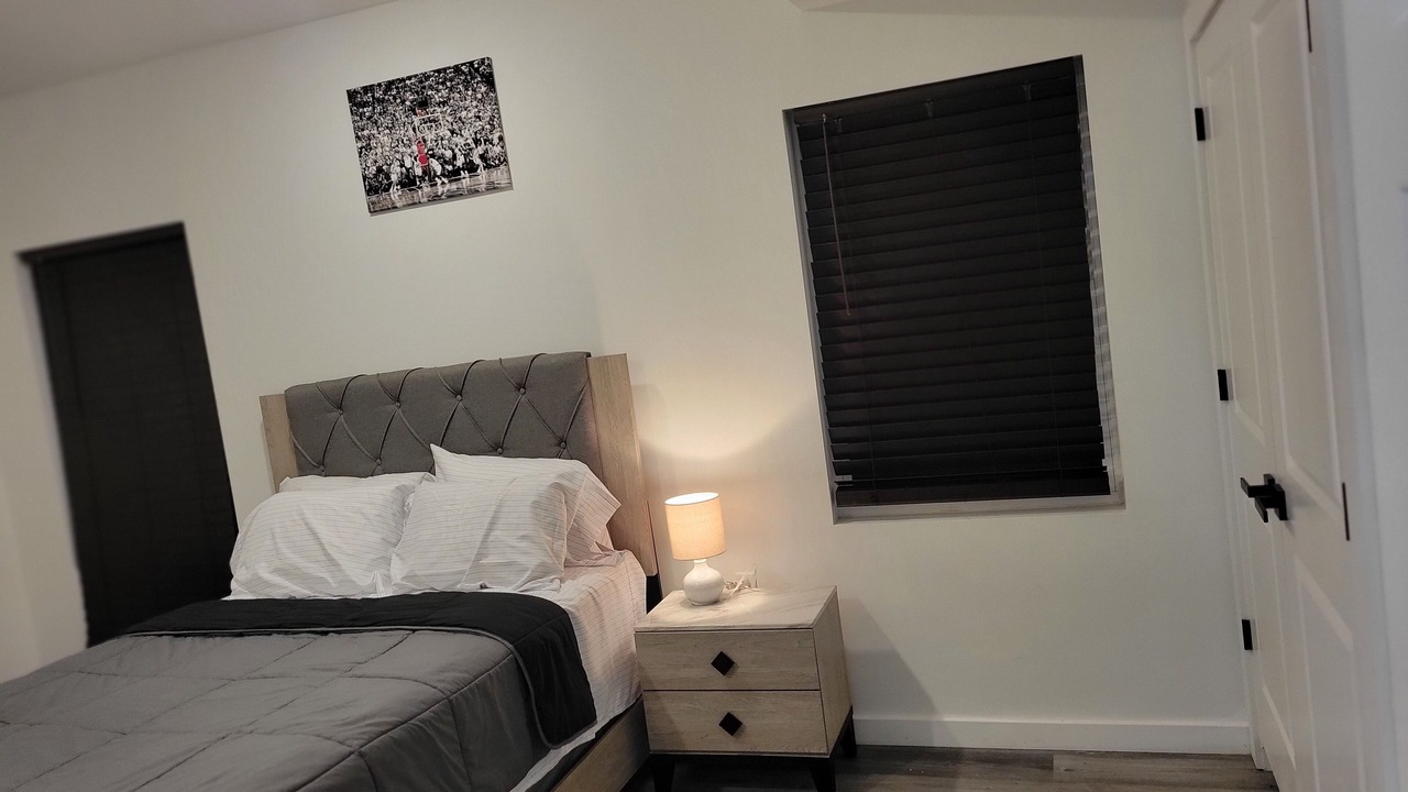 Photo of Bedroom in Elizabeth