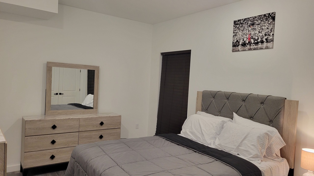 Photo of Bedroom in Elizabeth