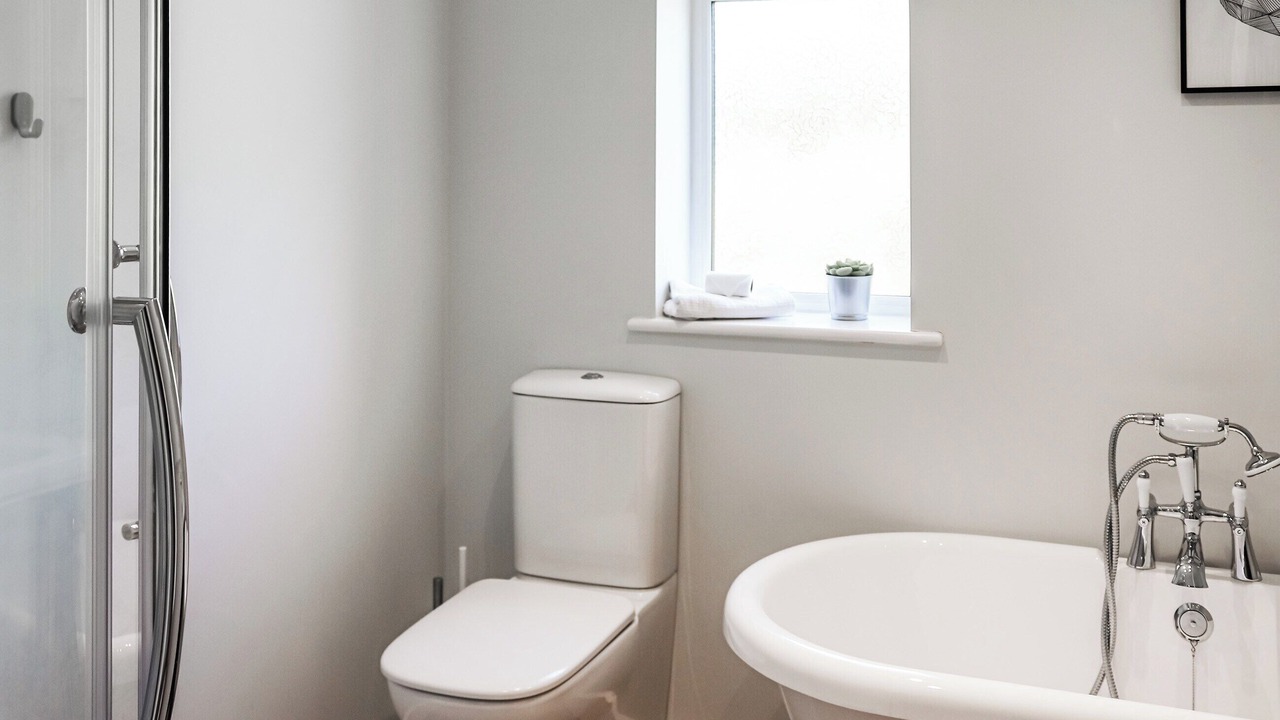 Photo of Bathroom in Bont Newydd