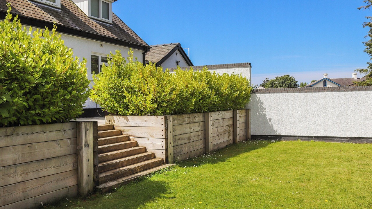 Photo of Outdoor in Bont Newydd