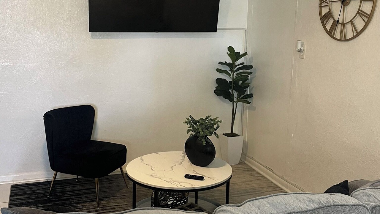 Photo of Livingroom in Pahokee