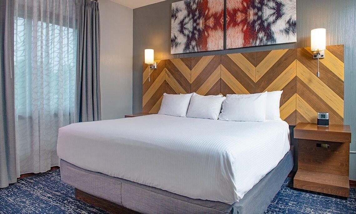 Photo of Bedroom in Lake Delton