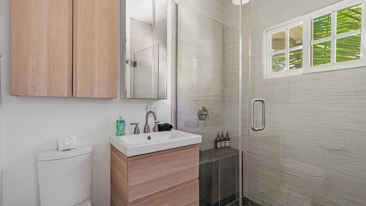 Photo of Bathroom in Hollywood