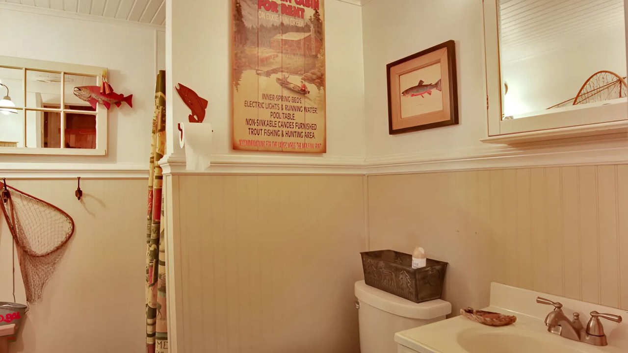 Photo of Bathroom in Morris