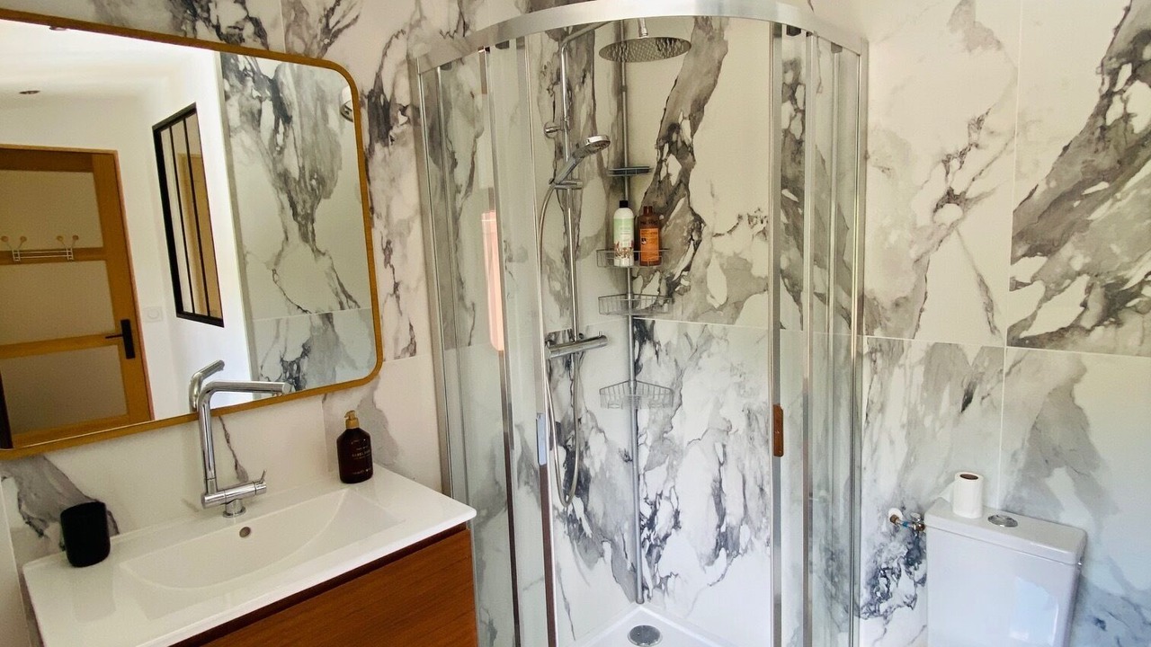 Photo of Bathroom in Galie
