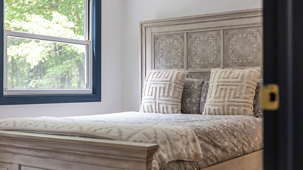 Photo of Bedroom in Briar Crest Woods