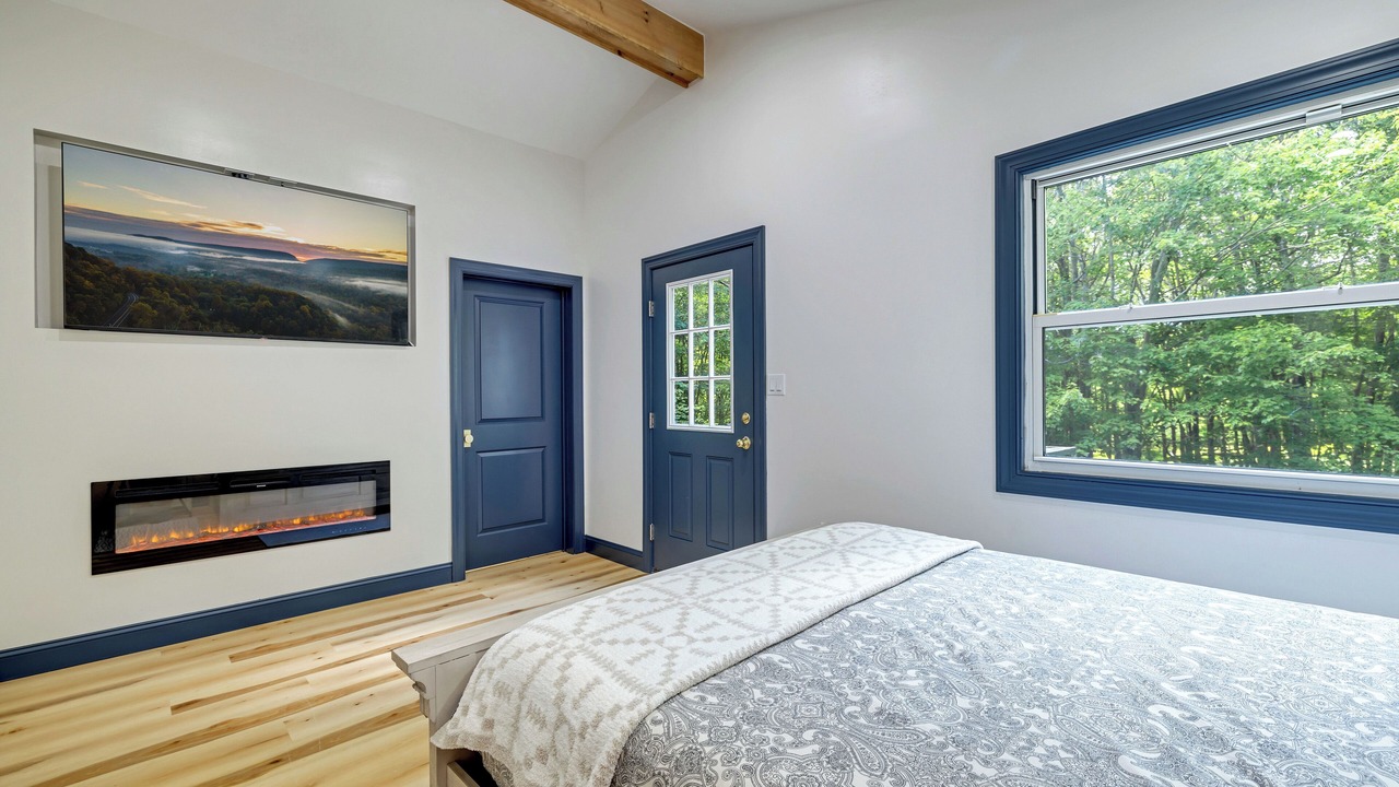 Photo of Bedroom in Briar Crest Woods