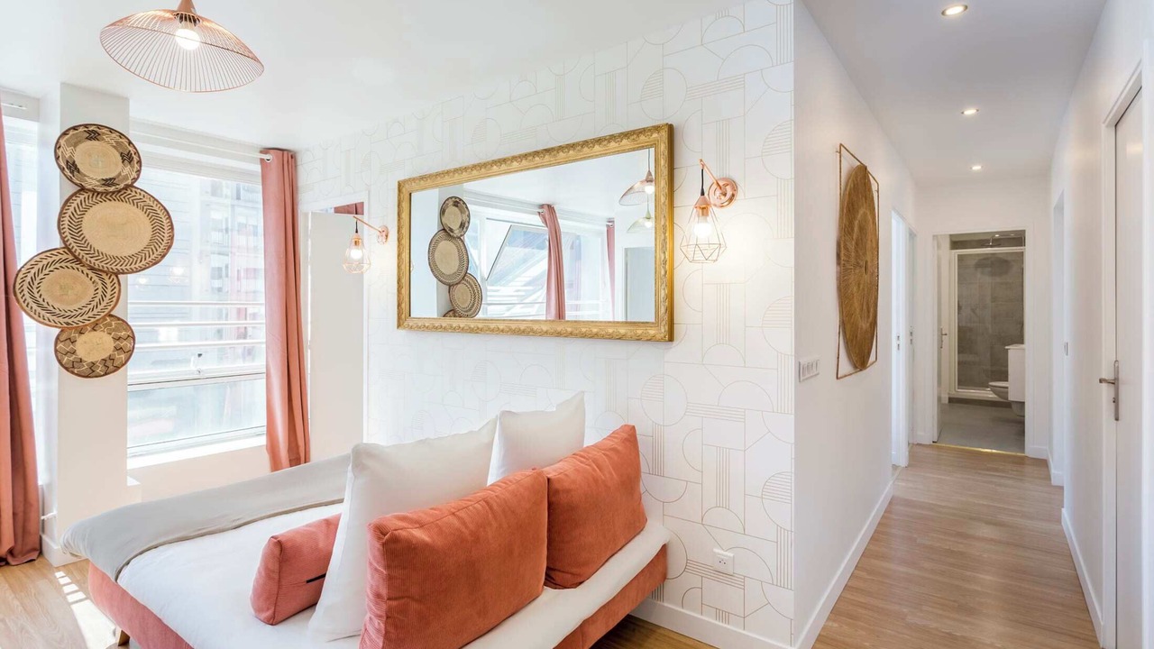 Photo of Bedroom in Grenelle