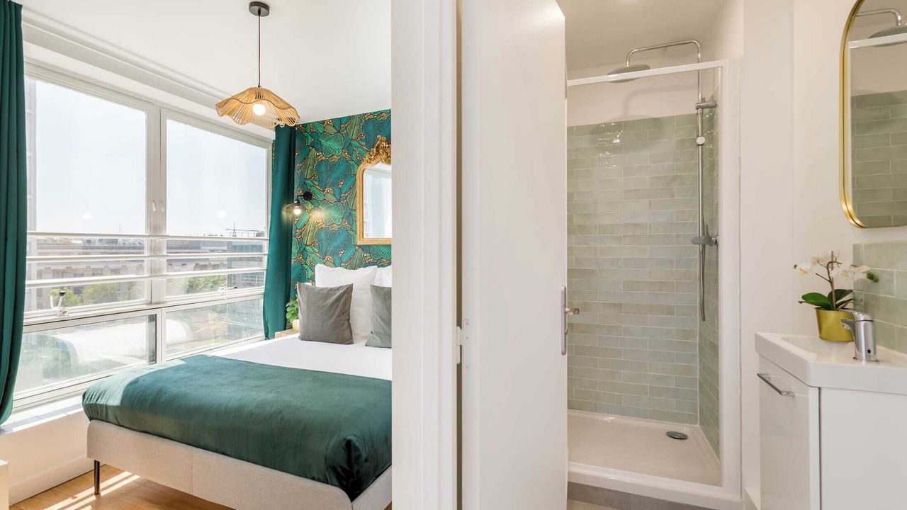 Photo of Bedroom in Grenelle
