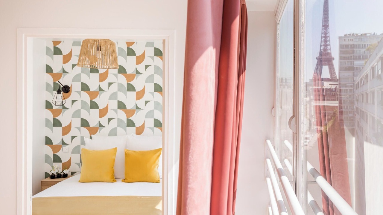 Photo of Bedroom in Grenelle