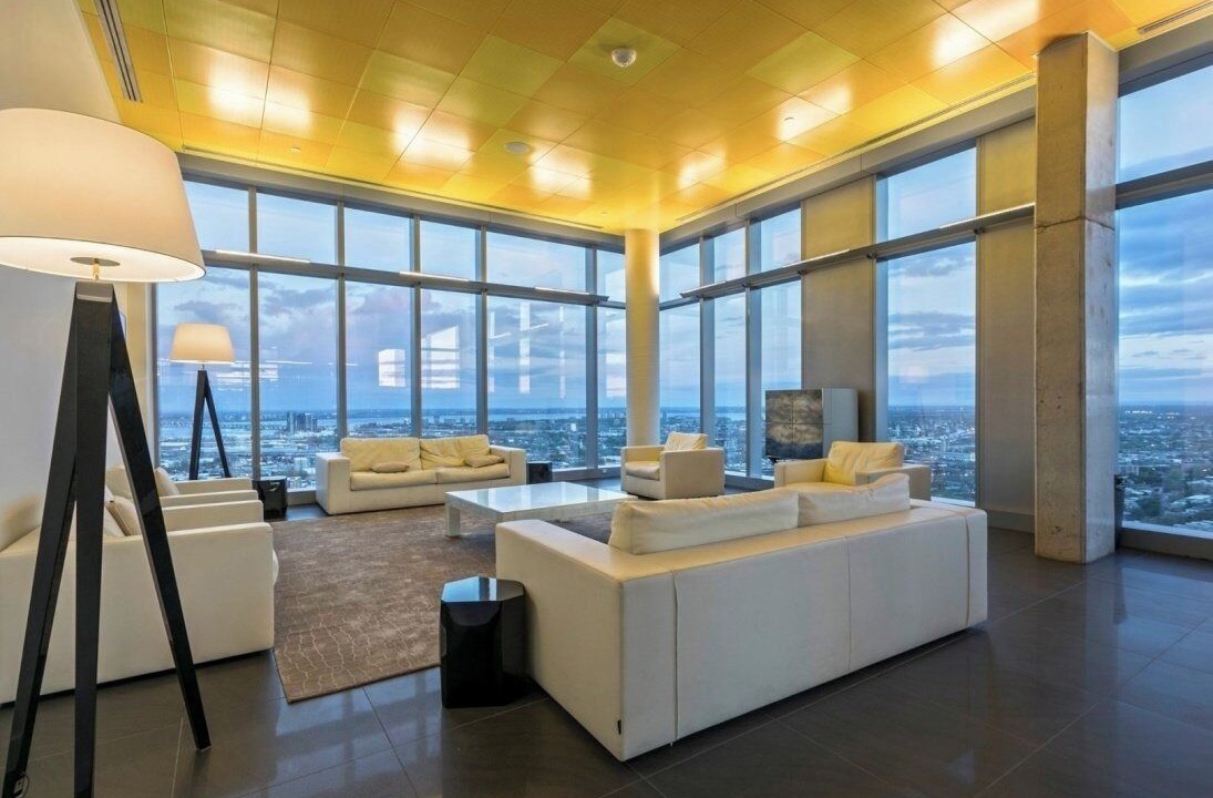 Photo of Livingroom in Shaughnessy Village
