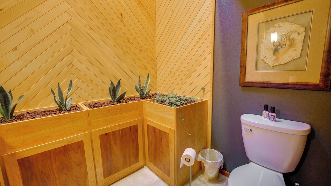 Photo of Bathroom in Flora Vista