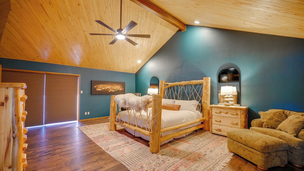 Photo of Bedroom in Flora Vista