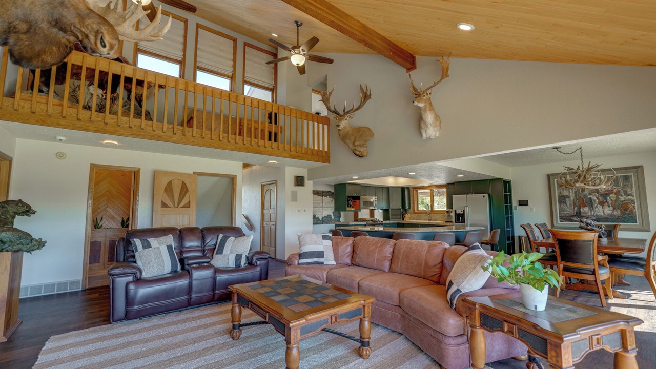 Photo of Livingroom in Flora Vista