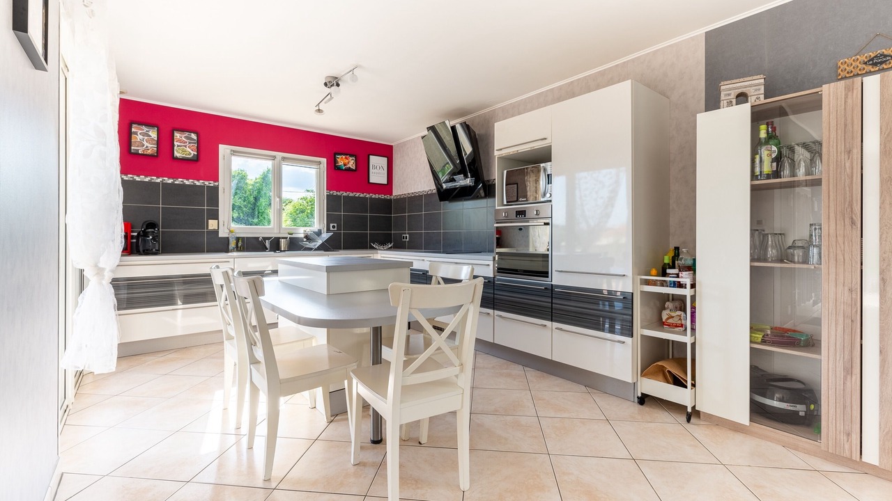 Photo of Kitchen in Lucon