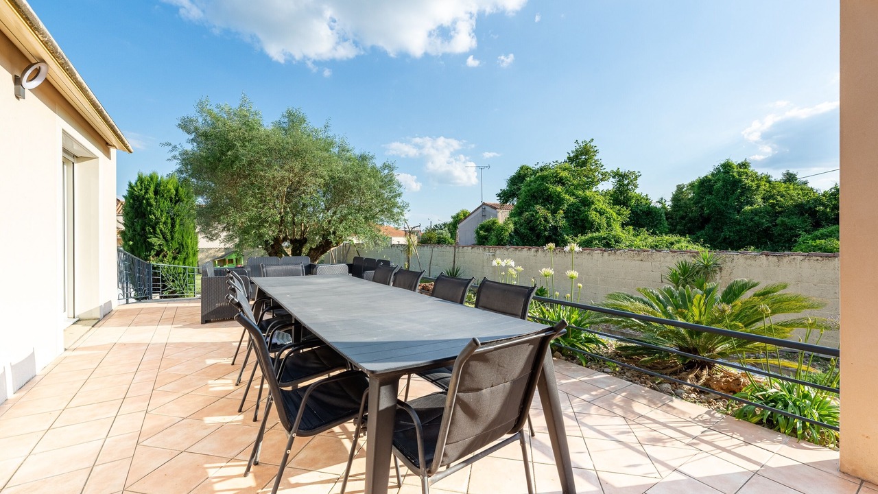 Photo of Outdoor in Lucon