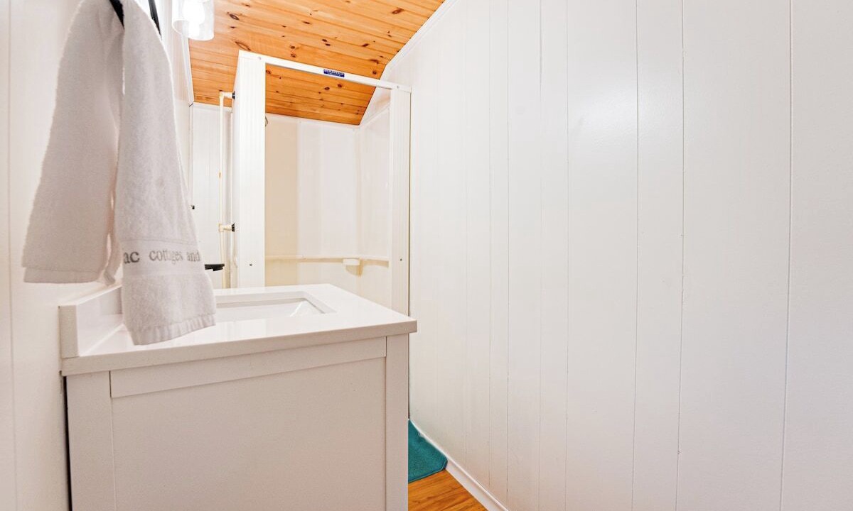 Photo of Bathroom in Magnetawan