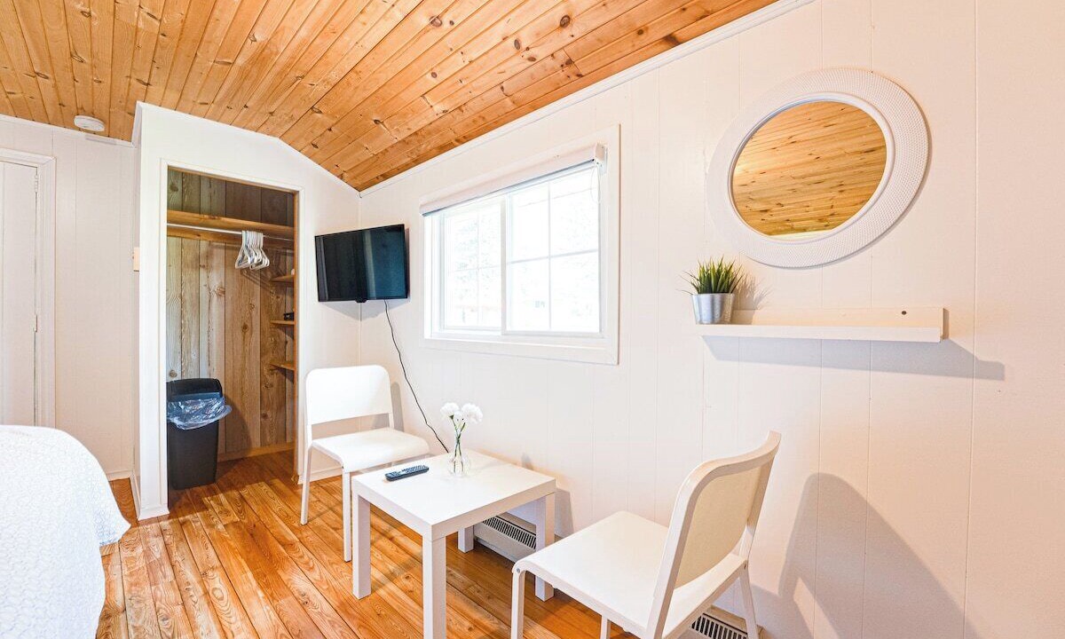Photo of Bedroom in Magnetawan