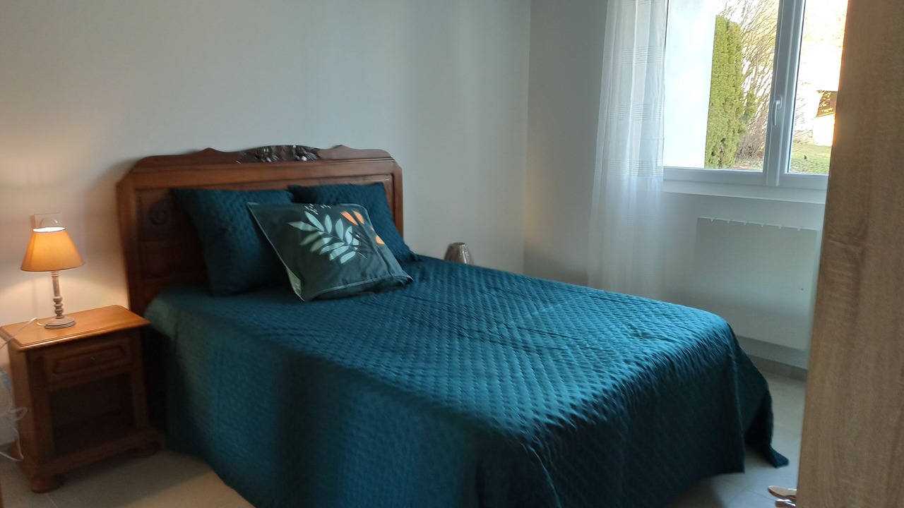 Photo of Bedroom in Neuvy-le-Roi