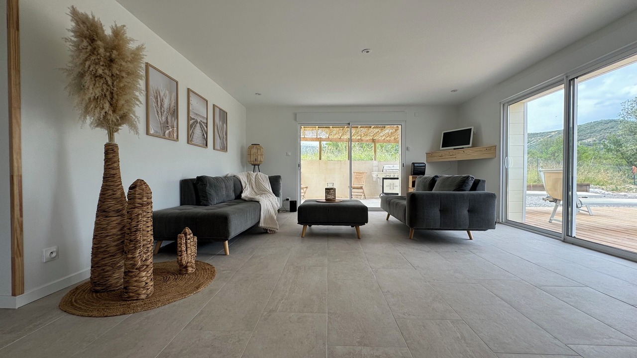 Photo of Livingroom in Salavas