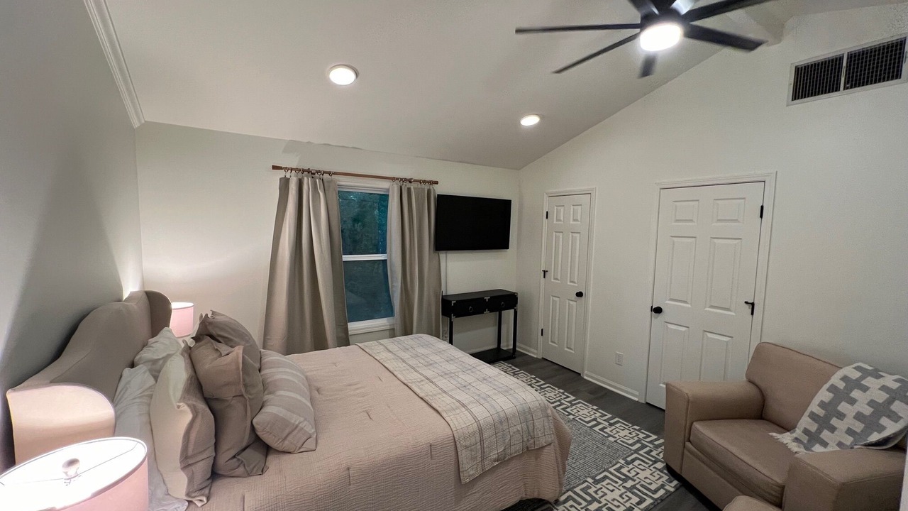 Photo of Bedroom in Starkville